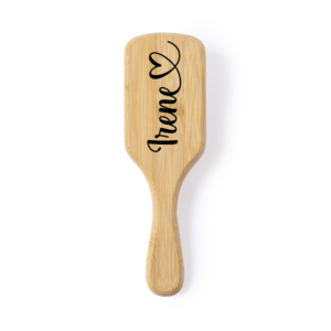 Cepillo de madera personalizado con nombre
